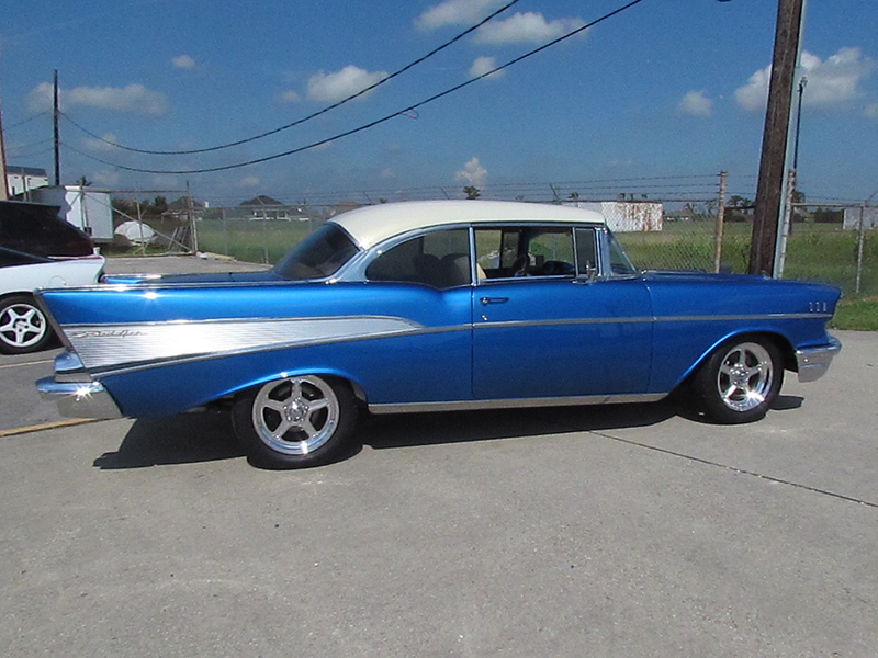 2nd Image of a 1957 CHEVROLET BEL AIR