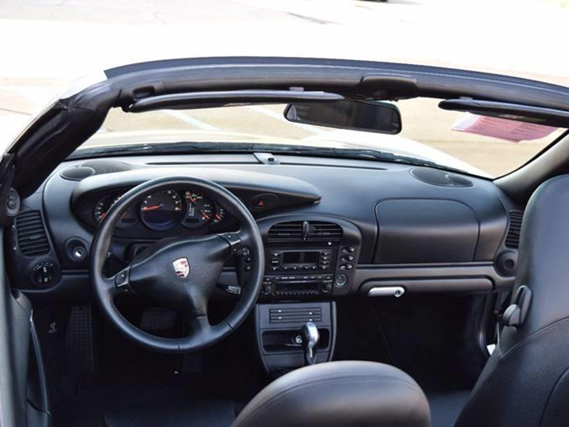 7th Image of a 2004 PORSCHE 911 CARRERA