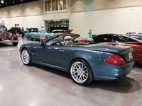 Image 2 of 6 of a 2004 MERCEDES-BENZ SL-CLASS SL500