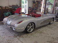 Image 3 of 5 of a 1958 CHEVROLET CORVETTE