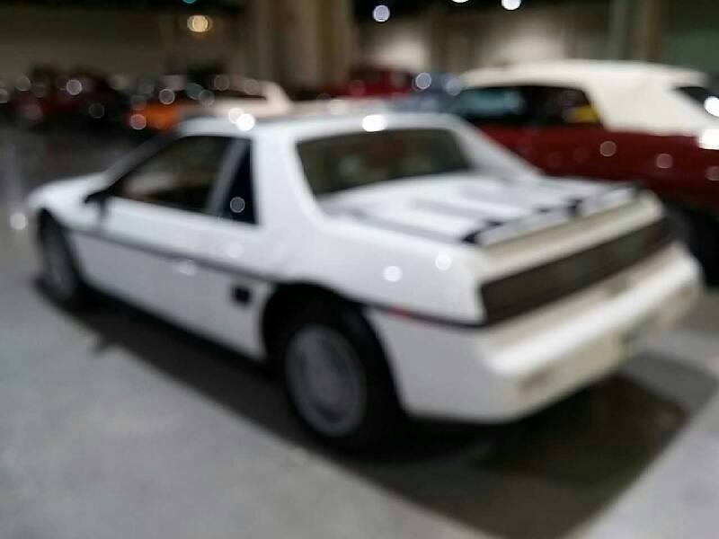 1st Image of a 1987 PONTIAC FIERO