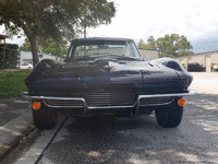 Image 9 of 25 of a 1963 CHEVROLET CORVETTE