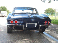 Image 10 of 25 of a 1963 CHEVROLET CORVETTE