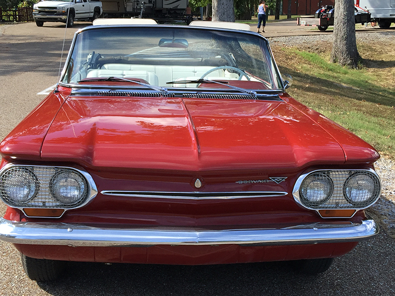 3rd Image of a 1963 CHEVROLET CORVAIR