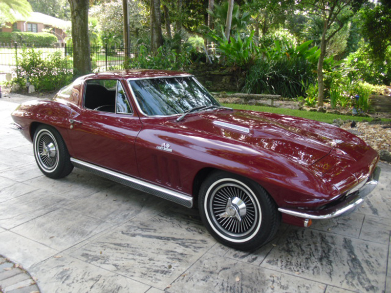 1st Image of a 1966 CHEVROLET CORVETTE