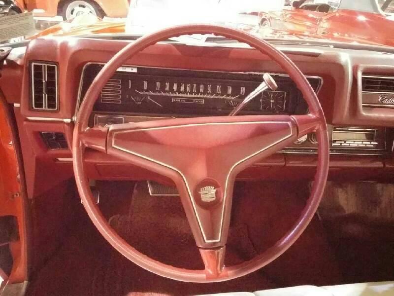 3rd Image of a 1968 CADILLAC DEVILLE