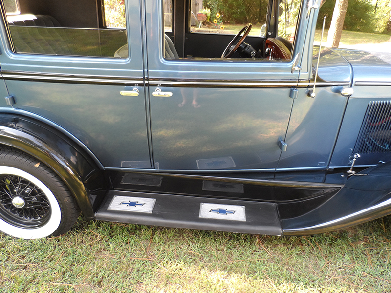3rd Image of a 1930 CHEVROLET INDEPENDENT