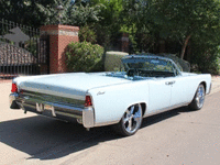 Image 6 of 17 of a 1964 LINCOLN CONTINENTAL