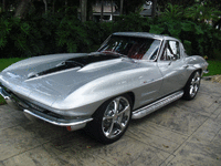 Image 11 of 22 of a 1964 CHEVROLET CORVETTE