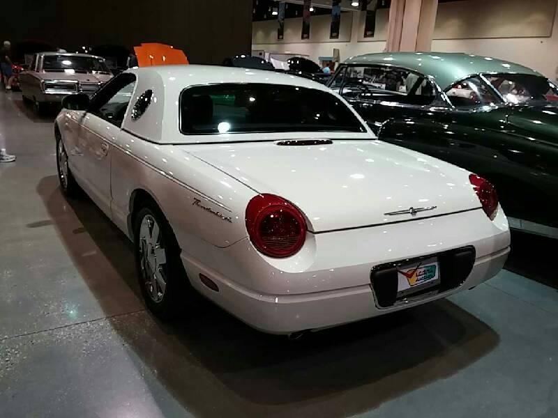 1st Image of a 2002 FORD THUNDERBIRD