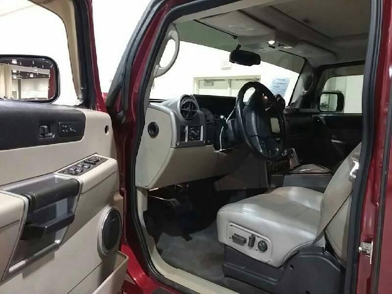 2nd Image of a 2003 HUMMER H2 3/4 TON