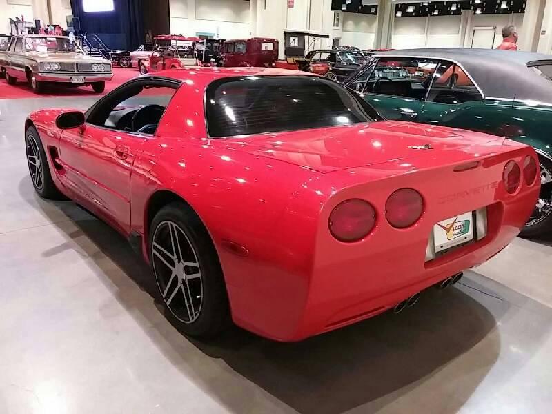 1st Image of a 2001 CHEVROLET CORVETTE Z06