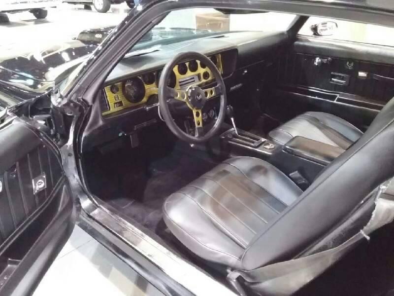 2nd Image of a 1977 PONTIAC TRANS AM