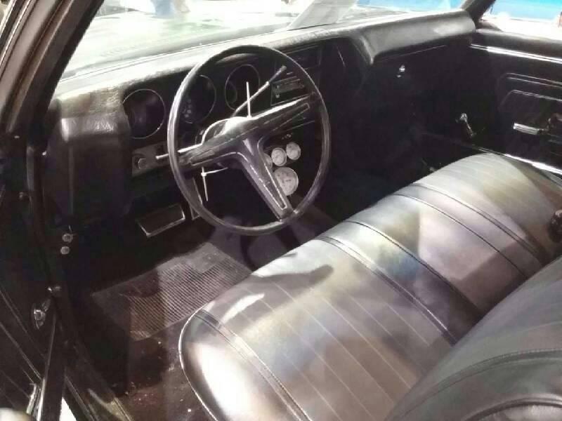 2nd Image of a 1971 PONTIAC GT 37