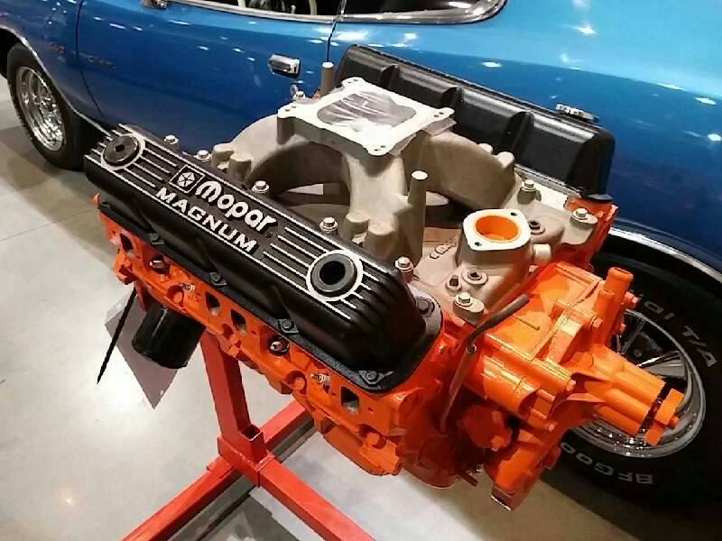 Dodge 5.9 360 Crate Engine