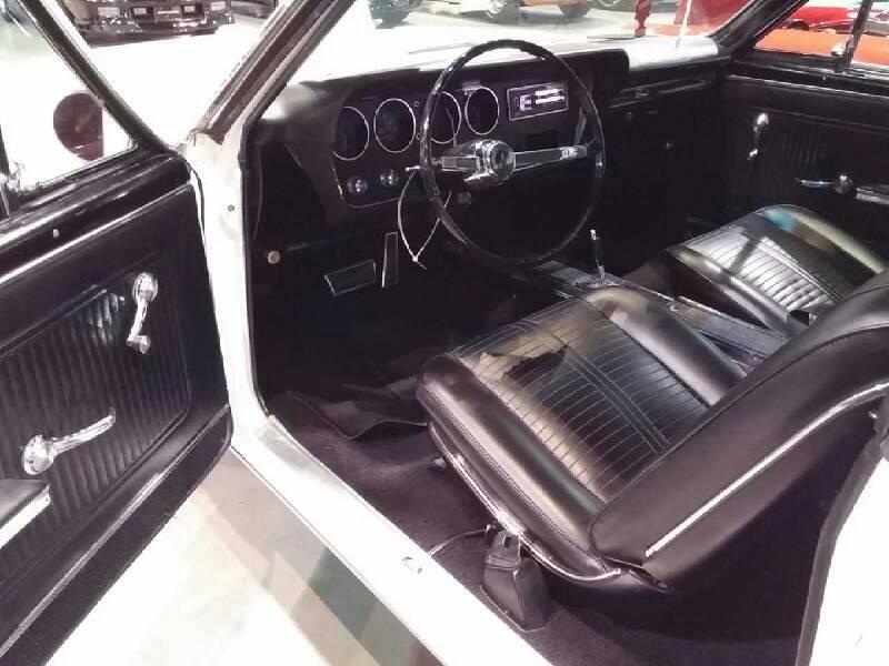 2nd Image of a 1966 PONTIAC LEMANS