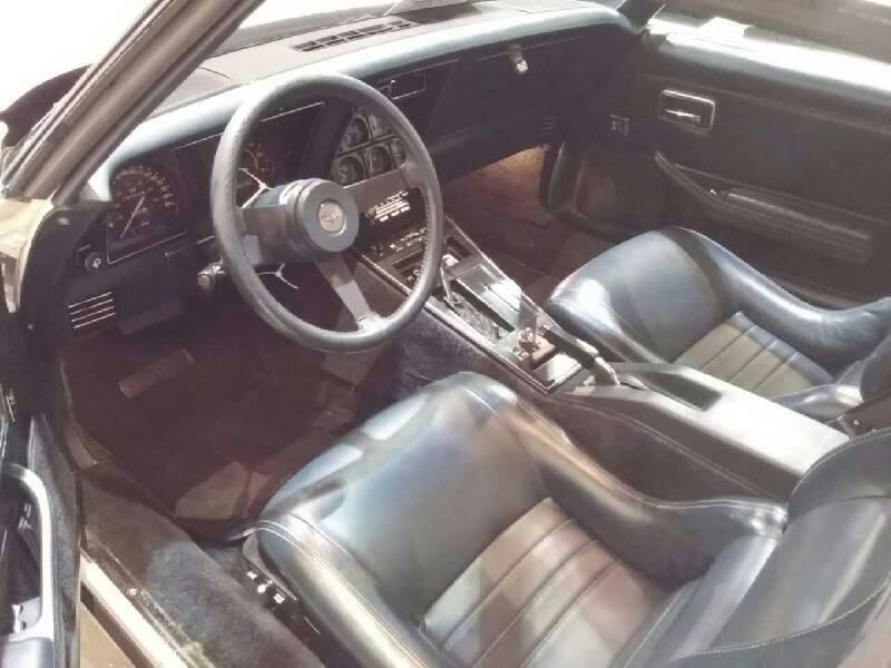 1st Image of a 1982 CHEVROLET CORVETTE