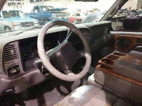 Image 2 of 4 of a 1998 CHEVROLET C1500