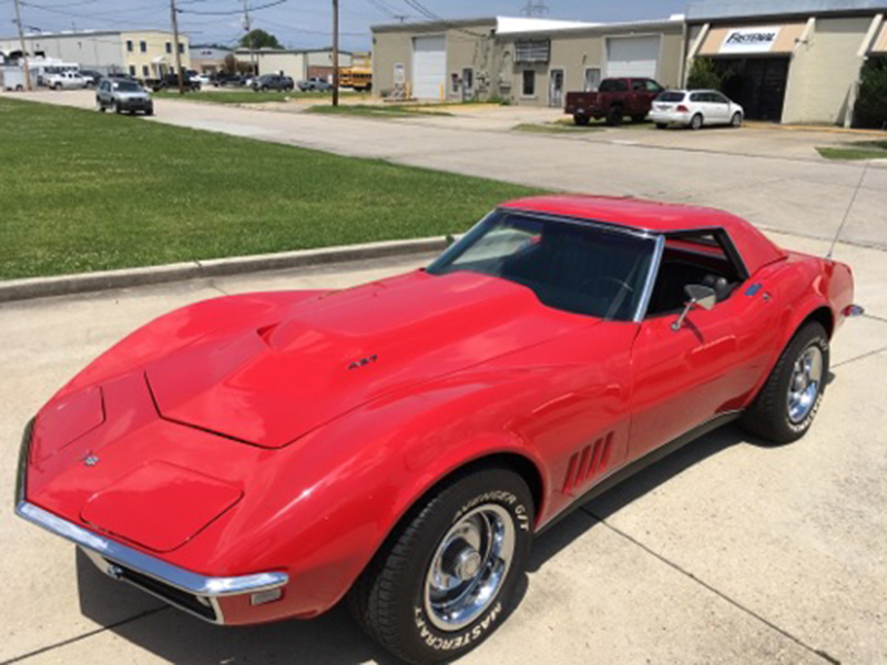 2nd Image of a 1968 CHEVROLET CORVETTE