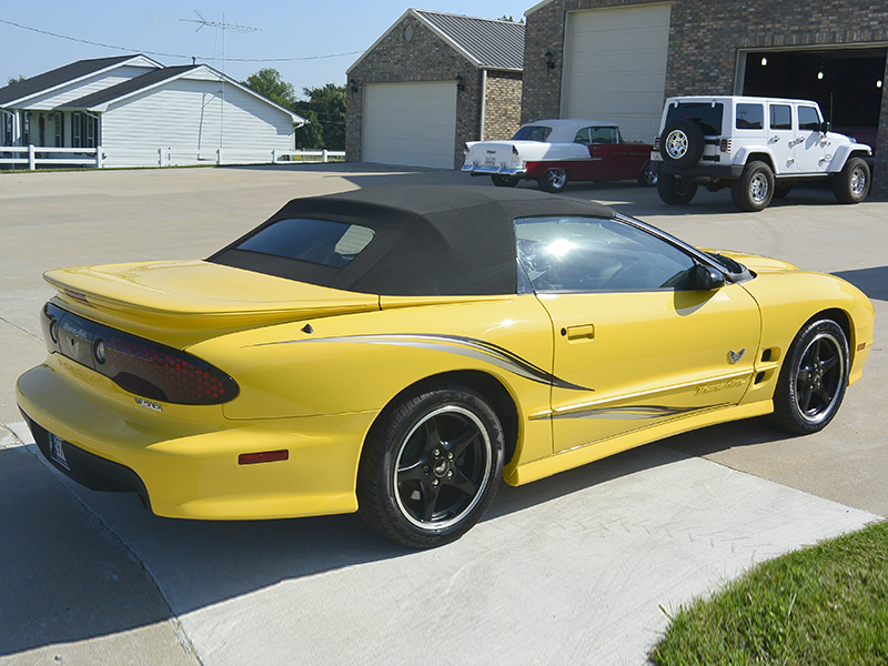 1st Image of a 2002 PONTIAC TRANS AM