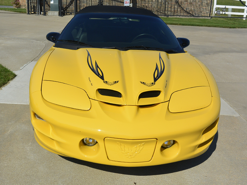 2nd Image of a 2002 PONTIAC TRANS AM