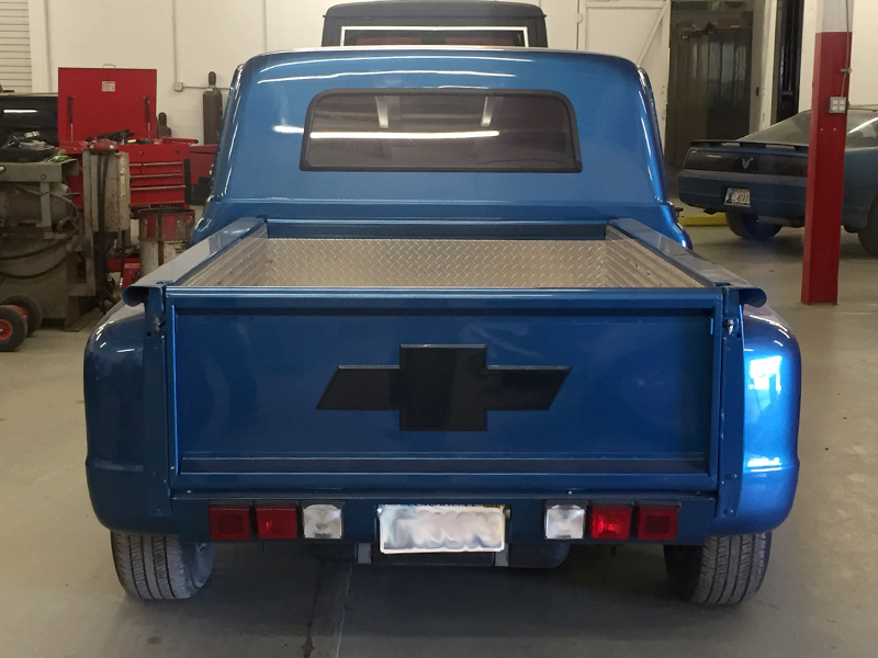 2nd Image of a 1967 CHEVROLET C10