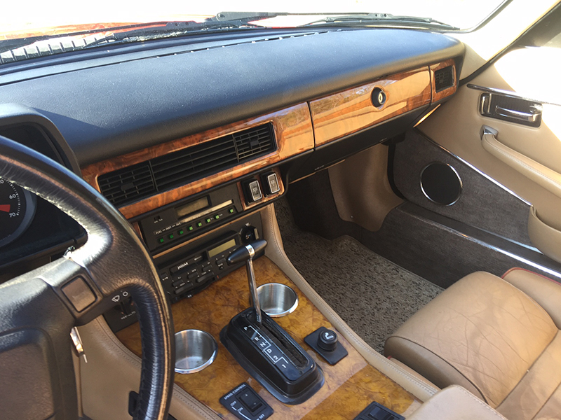 6th Image of a 1990 JAGUAR XJS XJ