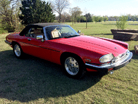 Image 2 of 14 of a 1990 JAGUAR XJS XJ