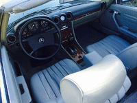Image 10 of 20 of a 1984 MERCEDES-BENZ 380 380SL