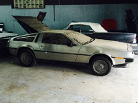 Image 4 of 20 of a 1981 DELOREAN DMC-12