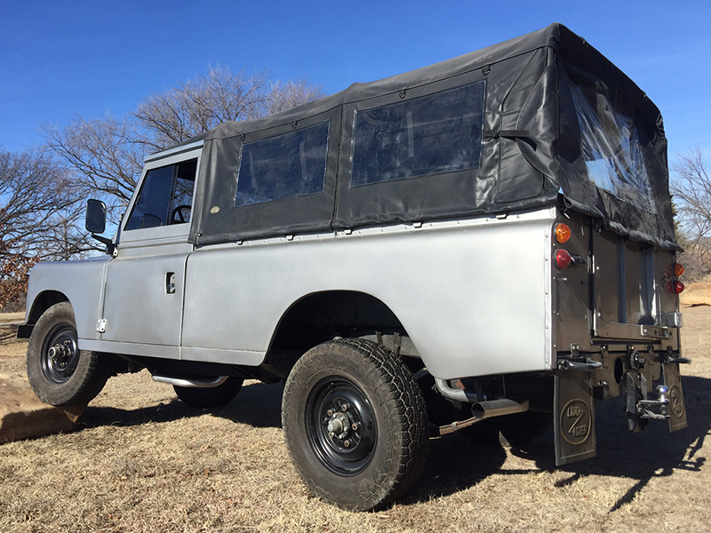 3rd Image of a 1987 LAND ROVER SANTANA