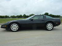 Image 3 of 7 of a 1996 CHEVROLET CORVETTE