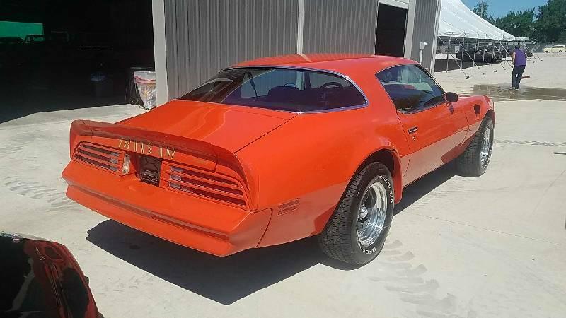 2nd Image of a 1976 PONTIAC TRANS AM