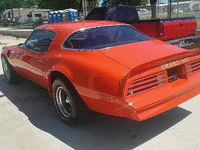 Image 4 of 9 of a 1976 PONTIAC TRANS AM