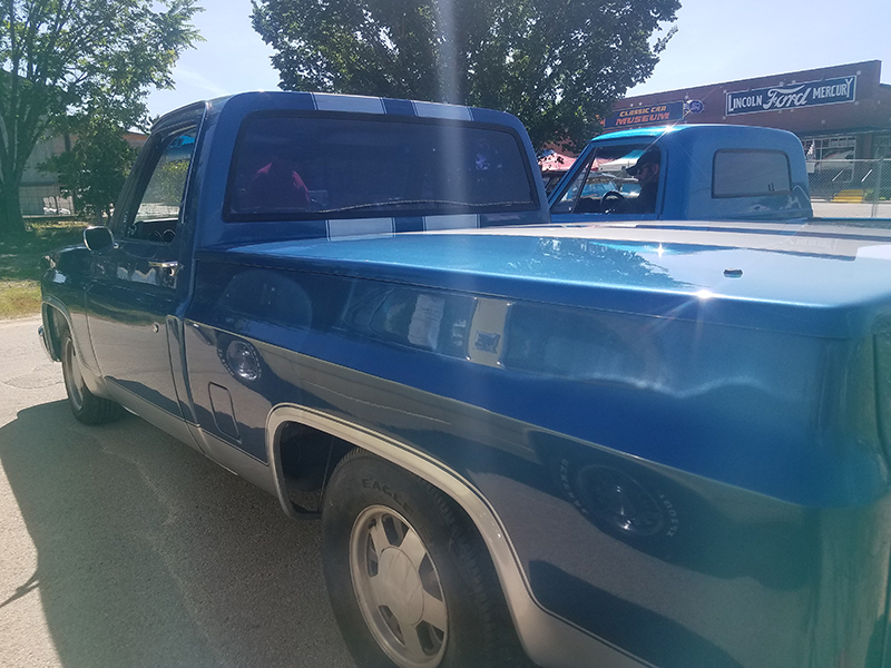 2nd Image of a 1982 CHEVROLET C10