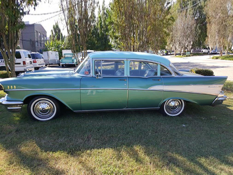 2nd Image of a 1957 CHEVROLET BEL AIR