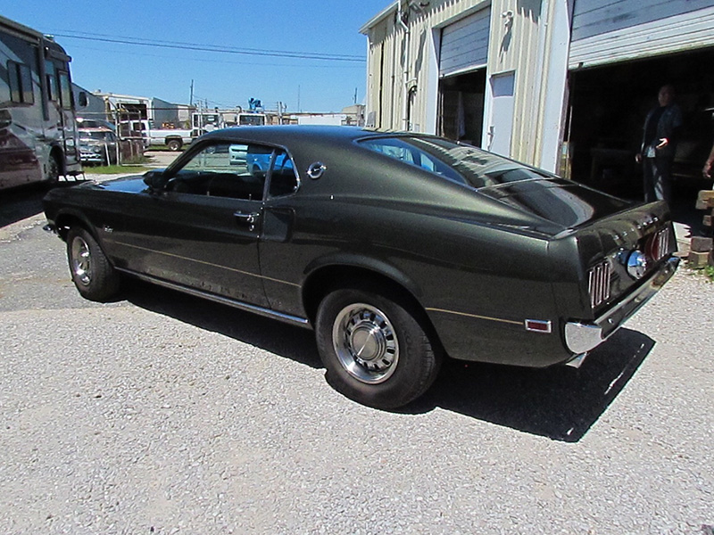 2nd Image of a 1969 FORD MUSTANG