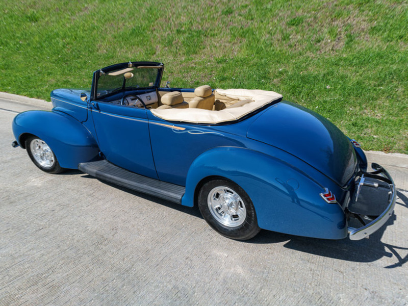 2nd Image of a 1940 FORD CABRIOLET