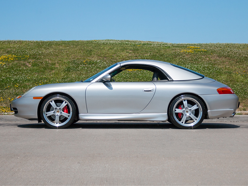 1st Image of a 1999 PORSCHE 911