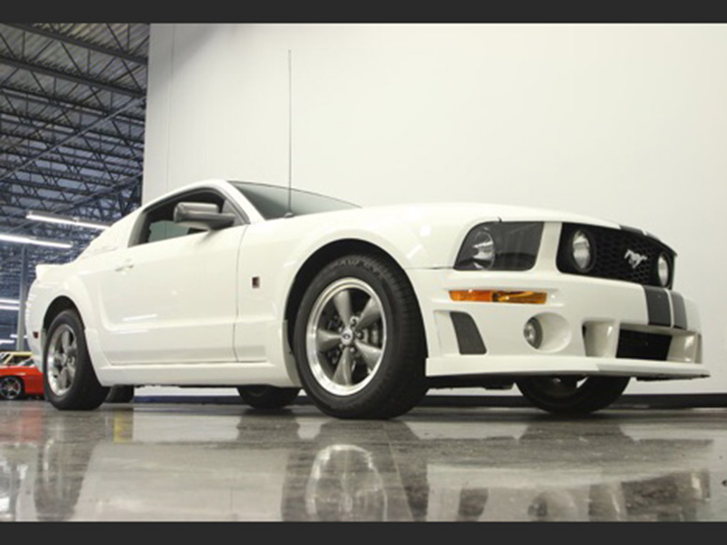 1st Image of a 2005 FORD MUSTANG GT