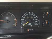 Image 9 of 10 of a 1989 DODGE DAKOTA