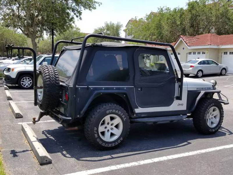 2nd Image of a 2004 JEEP WRANGLER RUBICON