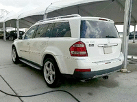 Image 2 of 6 of a 2009 MERCEDES-BENZ GL-CLASS GL550 4MATIC