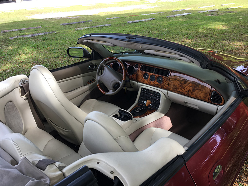 11th Image of a 1999 JAGUAR XK8 XK