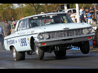 Image 4 of 19 of a 1962 FORD GALAXIE 406