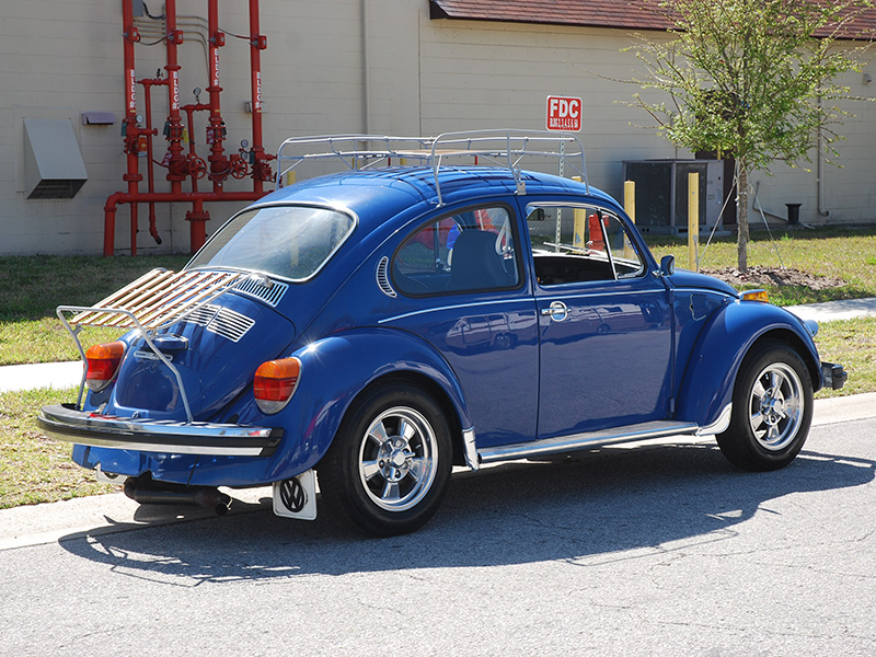 3rd Image of a 1976 VOLKSWAGEN BEETLE