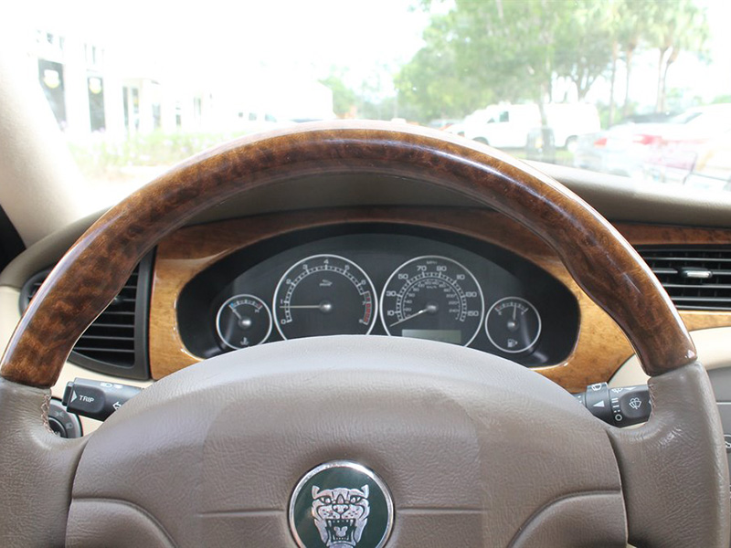 12th Image of a 2004 JAGUAR X-TYPE