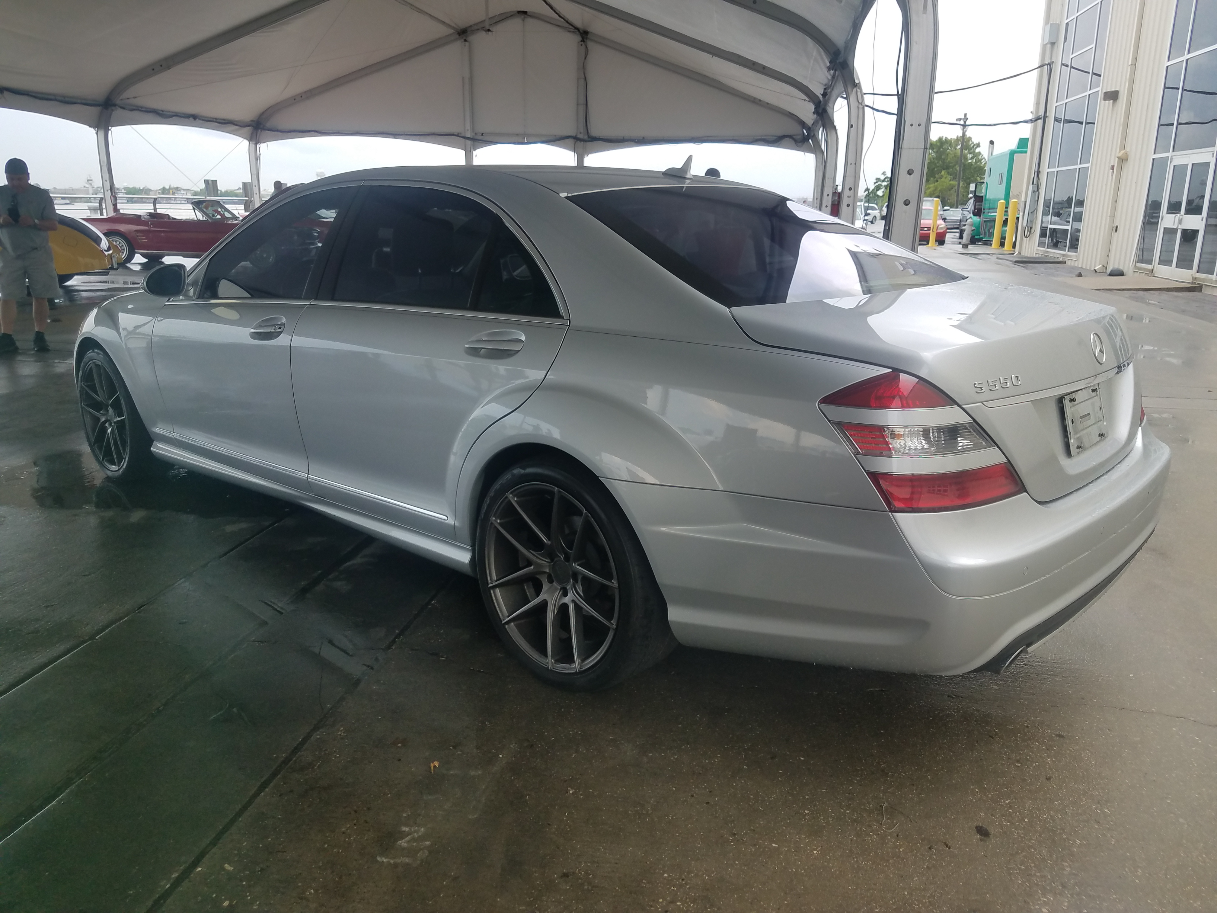 1st Image of a 2007 MERCEDES-BENZ S-CLASS S550