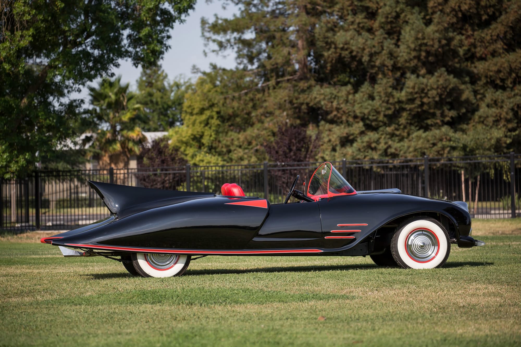 2nd Image of a 1956 OLDSMOBILE 88