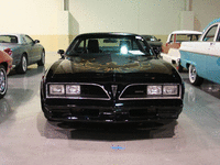 Image 2 of 12 of a 1977 PONTIAC FIREBIRD TRANS